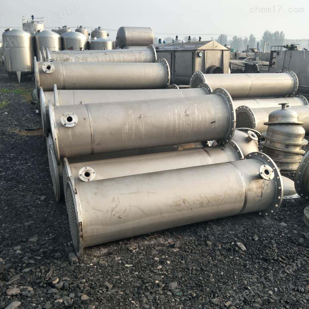 二手全搪瓷片冷凝器大量出售
